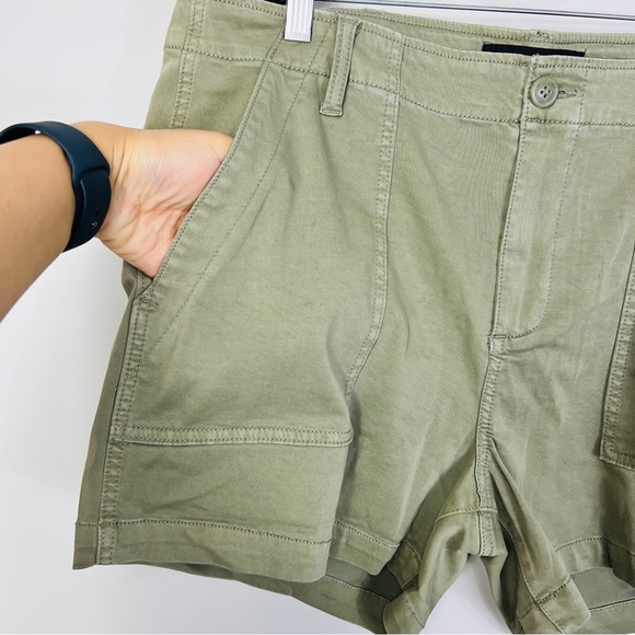 Liverpool Los Angles Navy Green Utility Short with Flap Pockets women size 16 - Picture 7 of 11